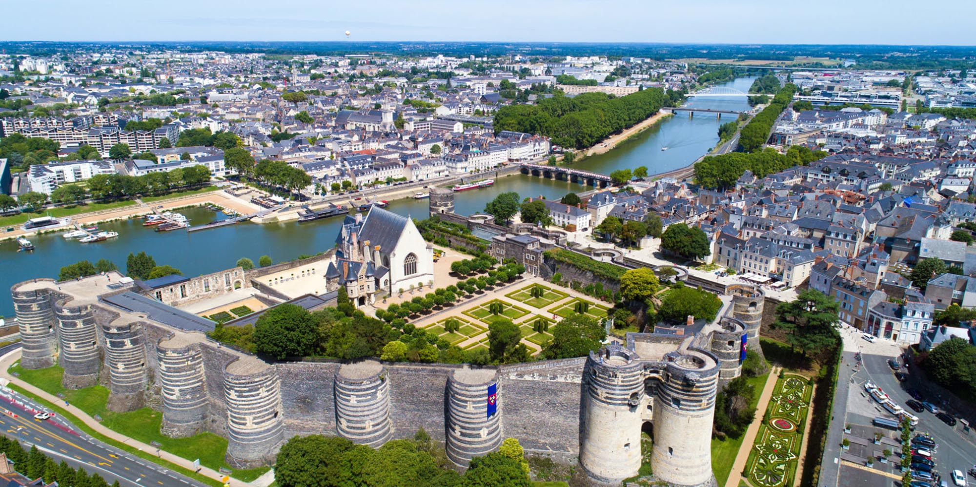 angers-ville-detective-privé-cf-investigations-poitiers-vienne