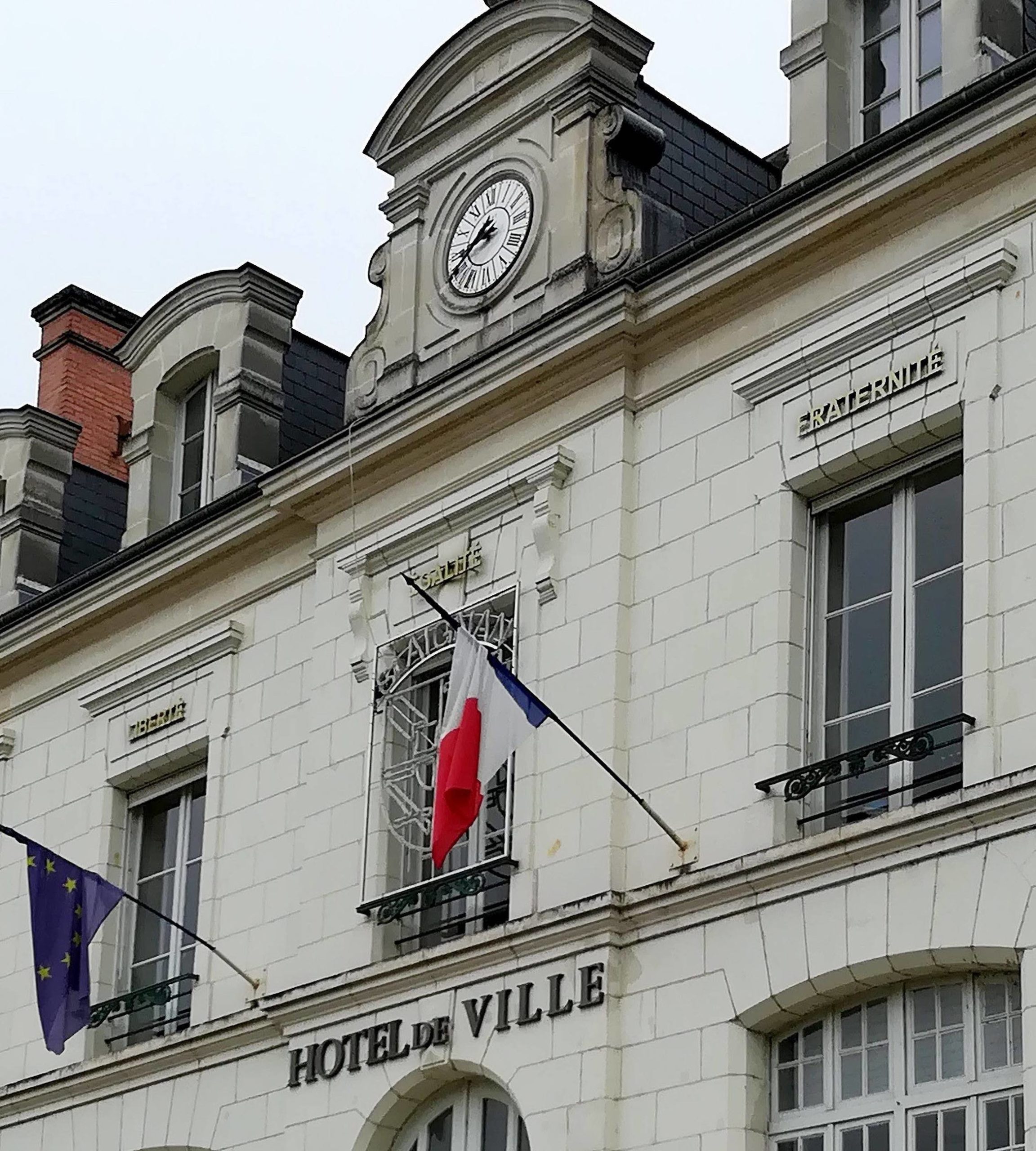 cf investigations collecivites publiques scaled